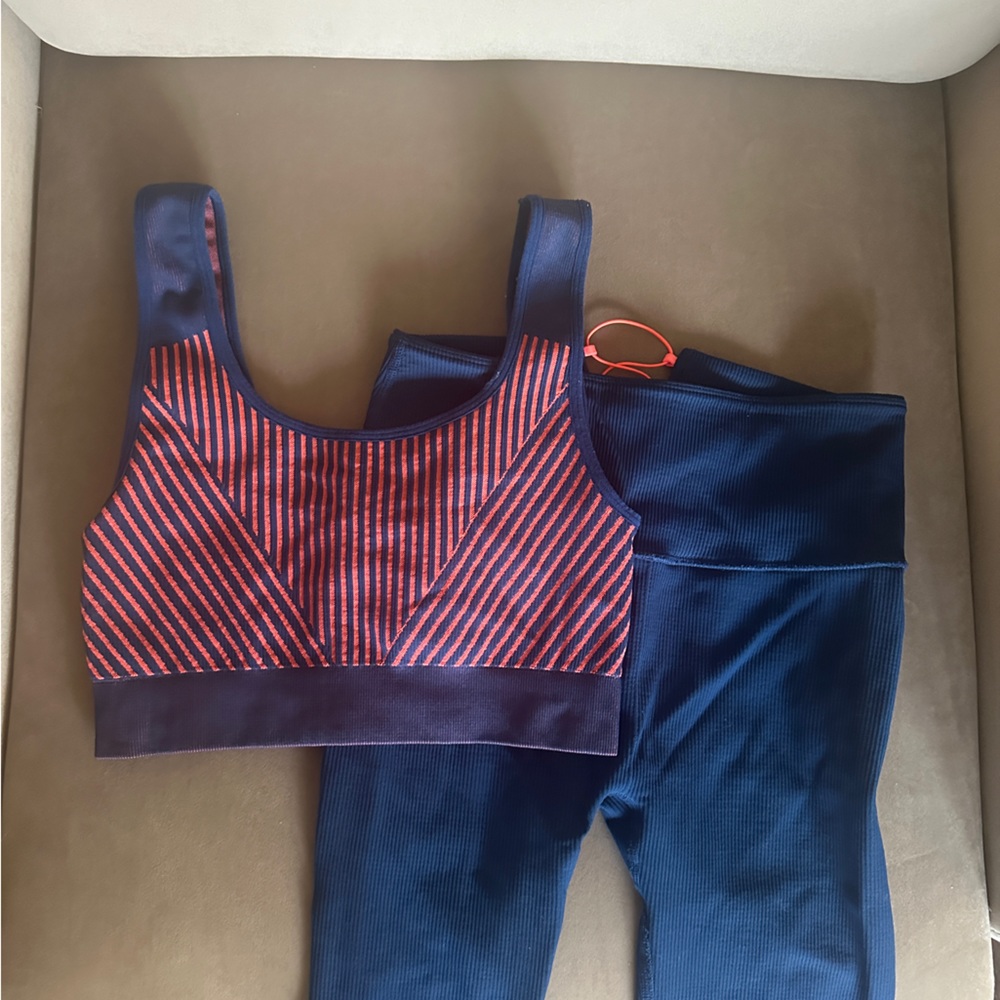 Cute athletic set!